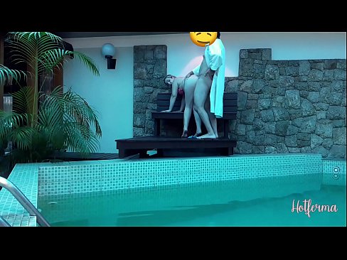 ❤️ Boss invites the maid to the pool but can't resist a hot ️ Sex video at en-gb.tubeporno.xyz ️
